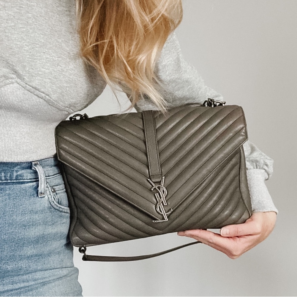 *SALE* Beautiful YSL Saint Laurent college - Large, grey 🤍